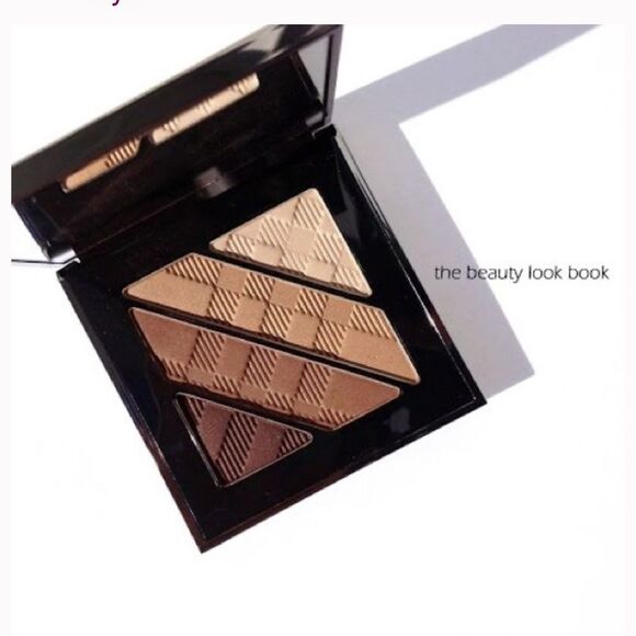 NIB 68.00 NIB Burberry Complete Eye Palette in 02 Mocha 5.4g / 0.19oz Mocha - Picture 4 of 11